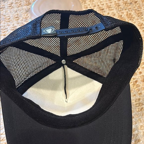 Black and Red Men's Hat - Picture 6 of 6